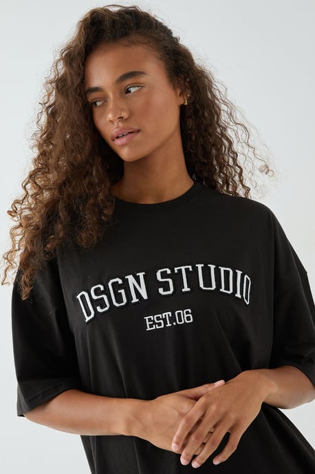 DSGN Studio Applique Oversized T-shirt - Image 5