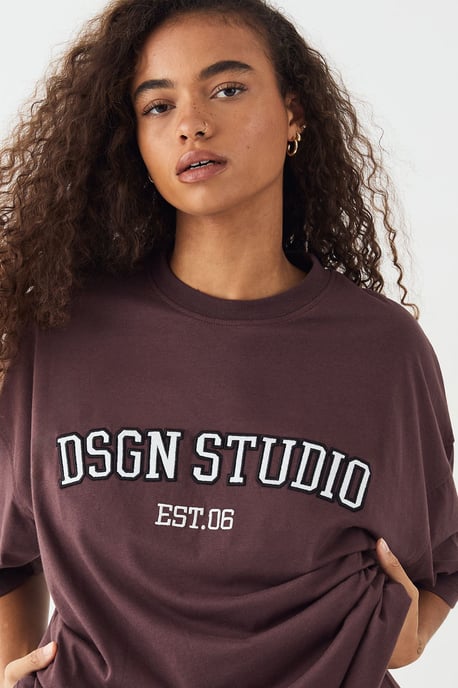 DSGN Studio Applique Oversized T-shirt - Image 4