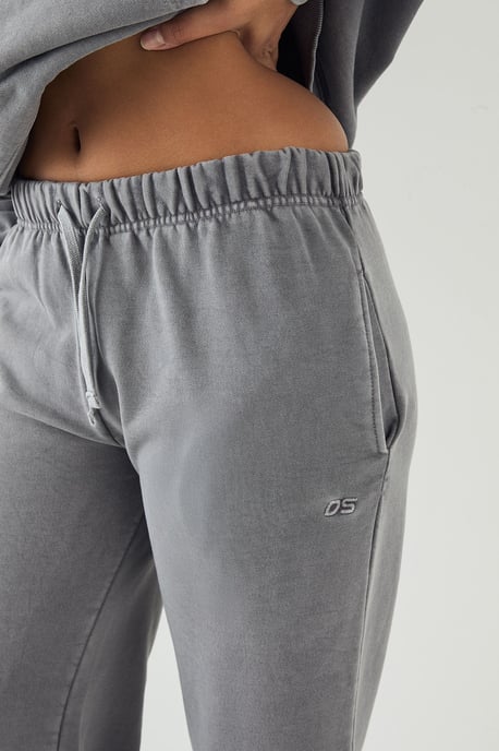 DSGN Studio Premium Heavyweight Washed Straight Leg Jogger - Image 4
