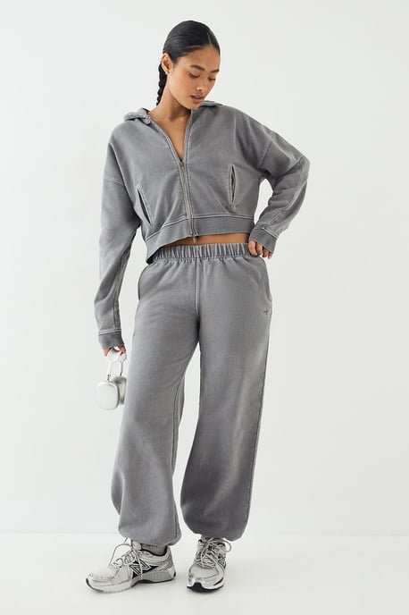 DSGN Studio Premium Heavyweight Washed Cuffed Jogger - Image 1