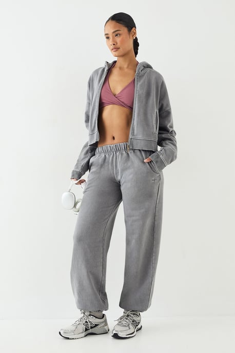 DSGN Studio Premium Heavyweight Washed Cuffed Jogger - Image 3