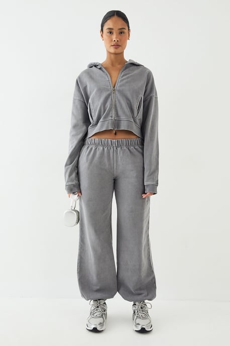 DSGN Studio Premium Heavyweight Washed Cuffed Jogger - Image 5