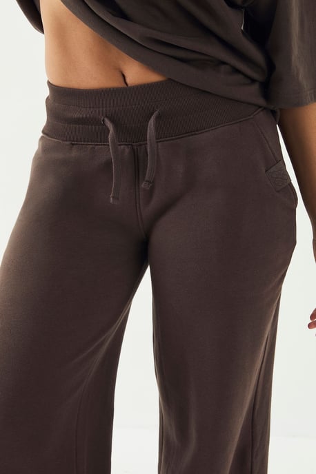 DSGN Studio Deep Waistband Wide Leg Jogger - Image 4