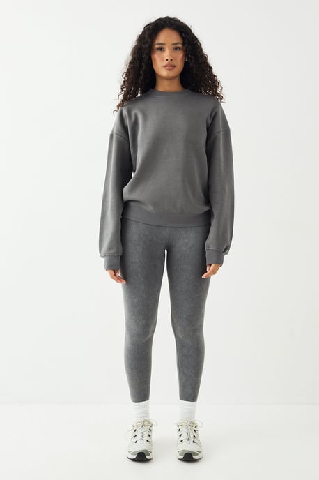 DSGN Studio Crew Neck Oversized Sweatshirt - Image 5