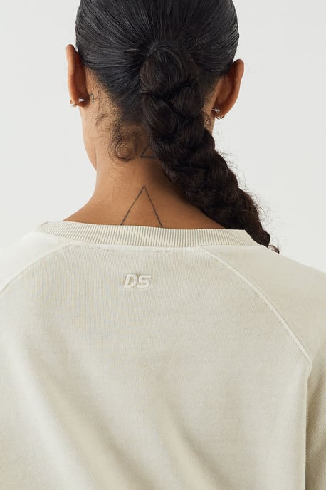 DSGN Studio Premium Heavyweight Washed Boxy Sweatshirt - Image 4