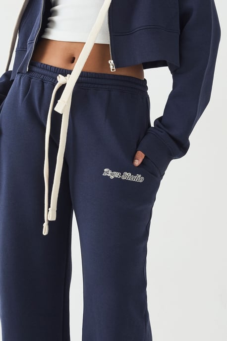 DSGN Studio Contrast Drawcord Straight Leg Jogger - Image 4