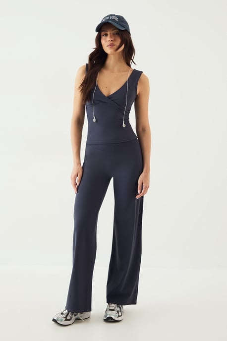 DSGN Studio Sculpt Straight Leg Trouser - Image 1