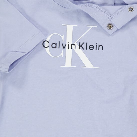 Calvin Klein Baby unisex t-shirt in - Image 2