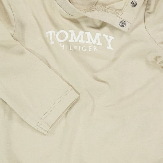 Tommy Hilfiger Baby unisex t-shirt in - Image 2