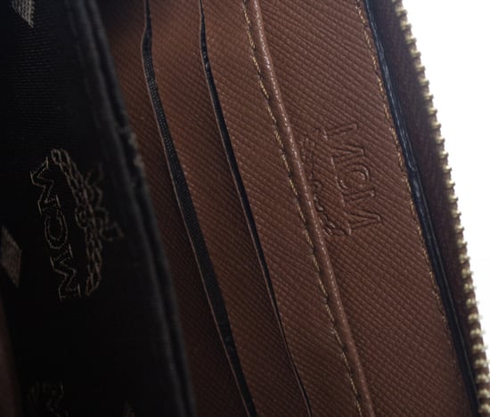 MCM, bruine ritstas in monogram - Image 3