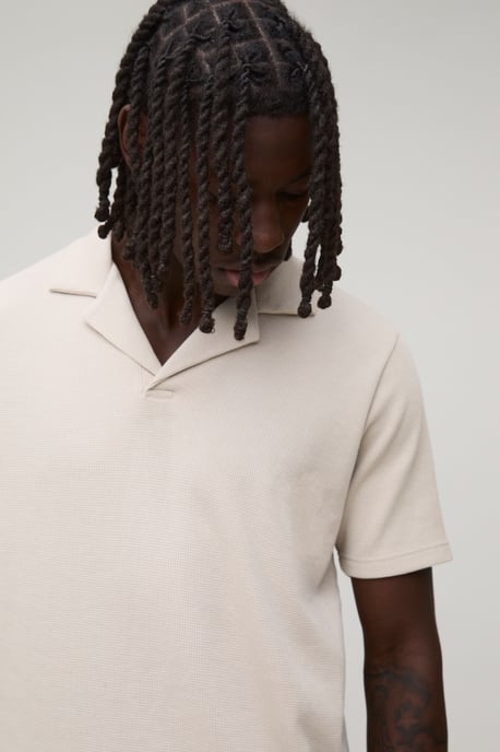 Slim Fit Waffle Revere Polo & Shorts Set - Image 2