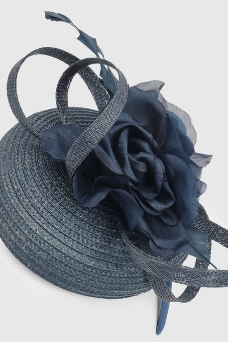 Flower Trim Pillbox Fascinator - Image 3