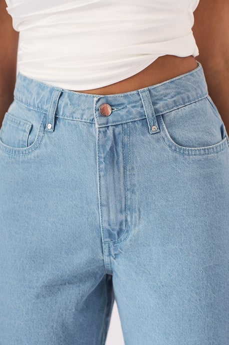 Womens Straight Leg Split Hem Jeans Light Blue Wash - Image 4