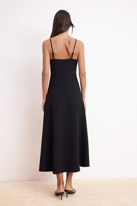 Women's Flat Maxi Sleeveless A–line Dress - Image 3
