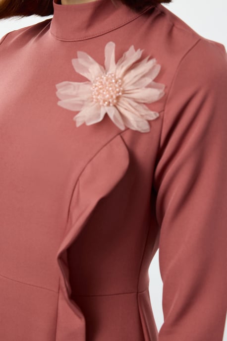 Damrosa Unifarben Långa Eleganta, Figurnära Moderiktiga Aftonklänningar - Image 3
