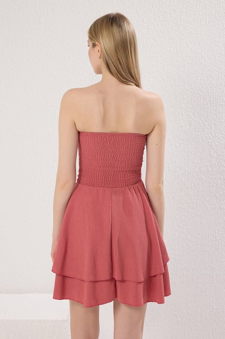 Roze, rechte, mouwloze mini-jurk voor dames, geschikt voor dagelijks gebruik. - Image 3