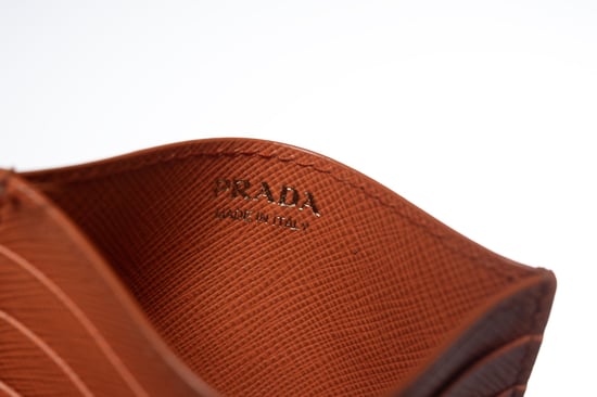 Prada, saffiano leren kaartenhouder in oranje - Image 3