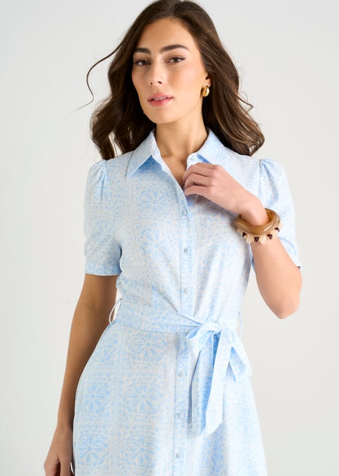 Maxi-shirtjurk van katoenmix met blauwe tegeldruk en knoopsluiting - Image 2