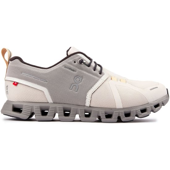 On Cloud 5 Waterproof Trainers - Image 1