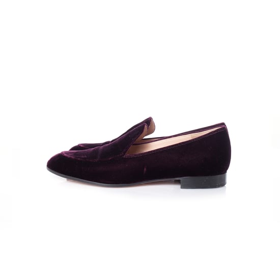 Gianvito Rossi, vinröda loafers i sammet. - Image 2