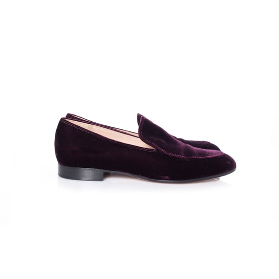 Gianvito Rossi, vinröda loafers i sammet. - Image 4