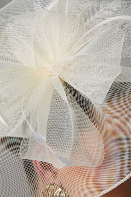 Structured Mesh Bow Flat Fascinator - Image 3