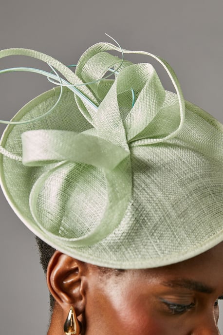 Side Facing Structured Fascinator - Image 3