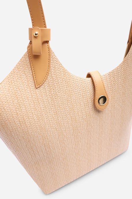 Wheres That From Womens Akira Raffia Shoulder Bag with Contrast Front Pocket - Image 4