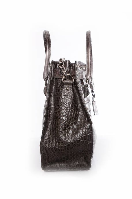Michael Kors, grå Hamilton-toteväska med krokodilpräglad design och silverfärgade detaljer. - Image 3