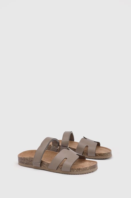 Cut Out Double Strap Sandals - Image 3