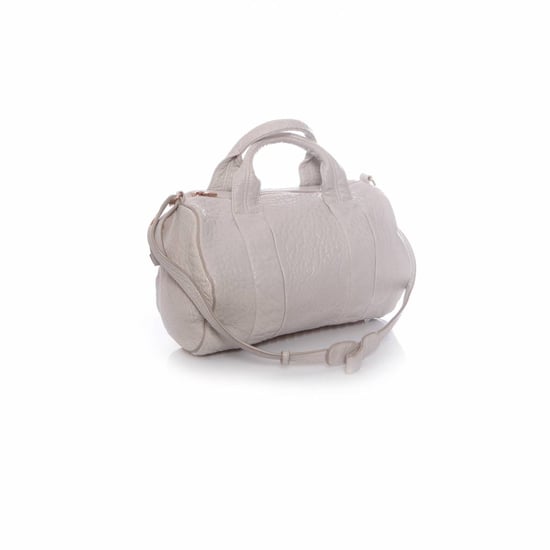 Alexander Wang, ljusgrå rockie-väska med rosa nitar. - Image 3