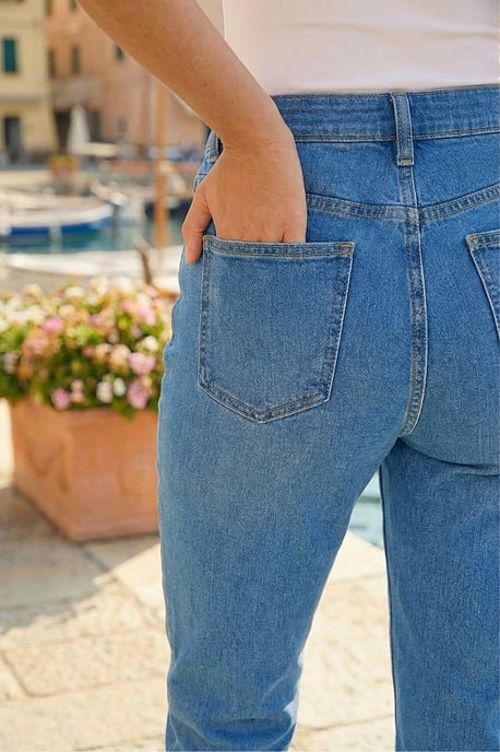 Cotton Ankle Grazer Stretch Jean - Image 3