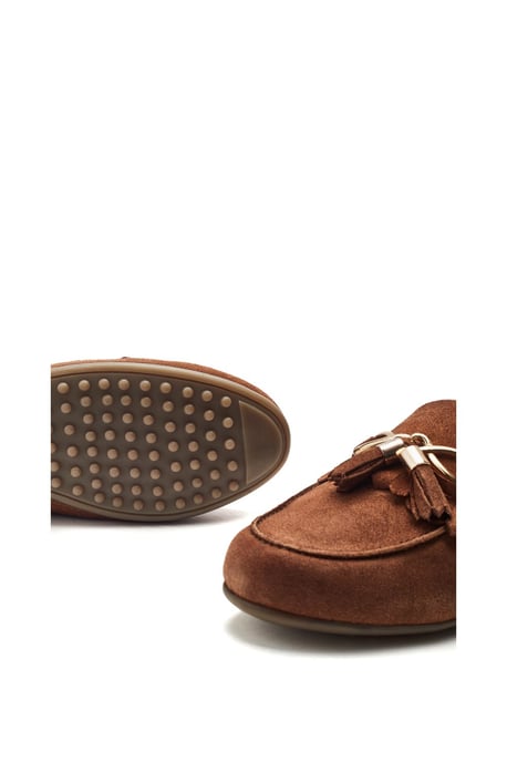Essana Tan Loafers - Image 4