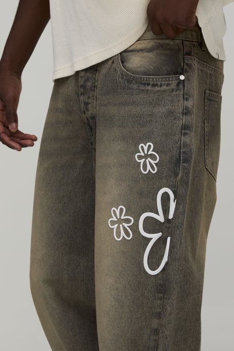 Relaxed Fit Floral Puff Print Jeans - Image 4