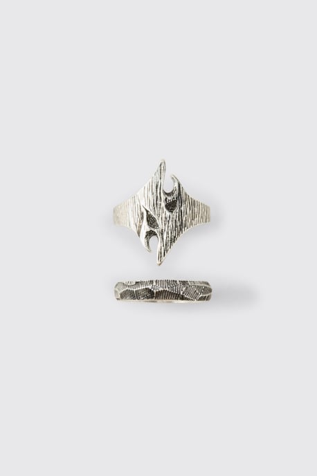 2 Pack Gothic Rings - Image 2
