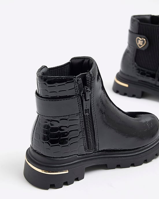 River Island Mini Girls Chelsea Boots Black Heart Strap - Image 5