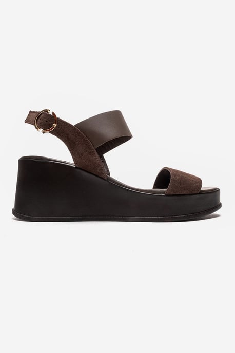 Lolanthe Leather Wedge Sandal - Image 4
