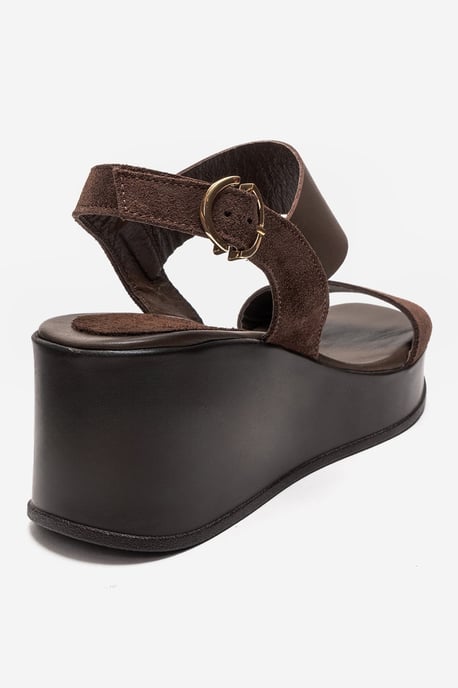 Lolanthe Leather Wedge Sandal - Image 5