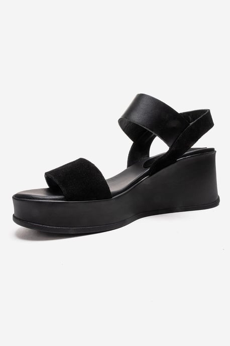 Lolanthe Leather Wedge Sandal - Image 6