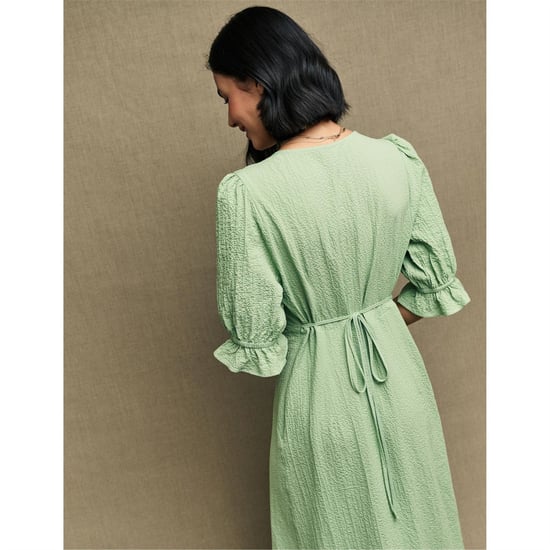 Women's Nobodys Child Delilah Mid Dress in Sage - Image 4