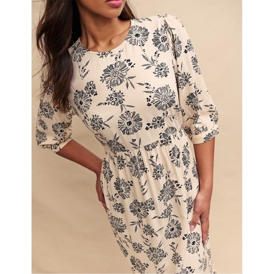Women's Nobodys Child Rachel Crew Neck Midi Dress in Cream - Image 3
