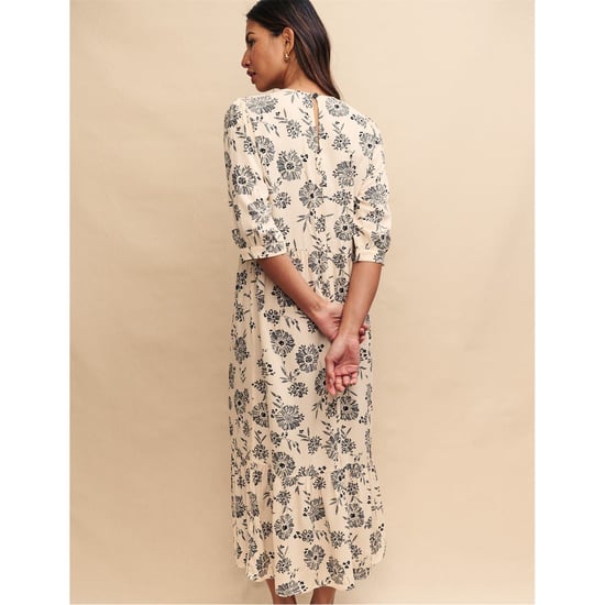 Women's Nobodys Child Rachel Crew Neck Midi Dress in Cream - Image 4
