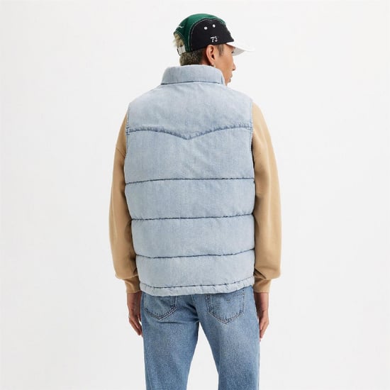 Men's Levis Western Snap Button Puffer Gilet with Pockets in Marion - Image 3
