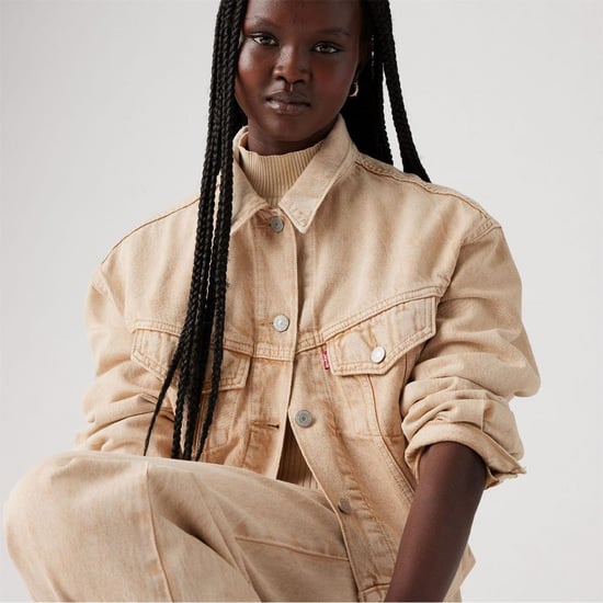Women's Levis Shrunken 90s Stone Wash Denim Jacket with Metal Badge in Chatter Brown - Image 4