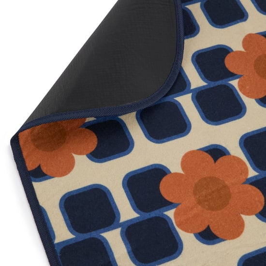 Regatta Orla Kiely Printed Picnic Blanket (Orange) - Image 3