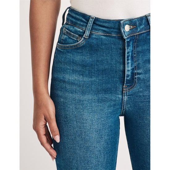 Women's Nobodys Child Skinny Jean in Denim - Image 4