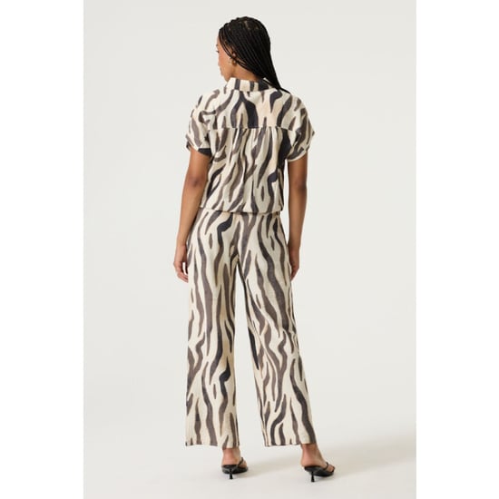 Garcia Jeans dames blouses 4319.08.0008 ecru dessin - Image 3