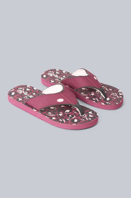 'Swish' Women's Flip Flops with Soft Padded Upper Straps Slip-on Beach Sandals Light Pink - Image 1