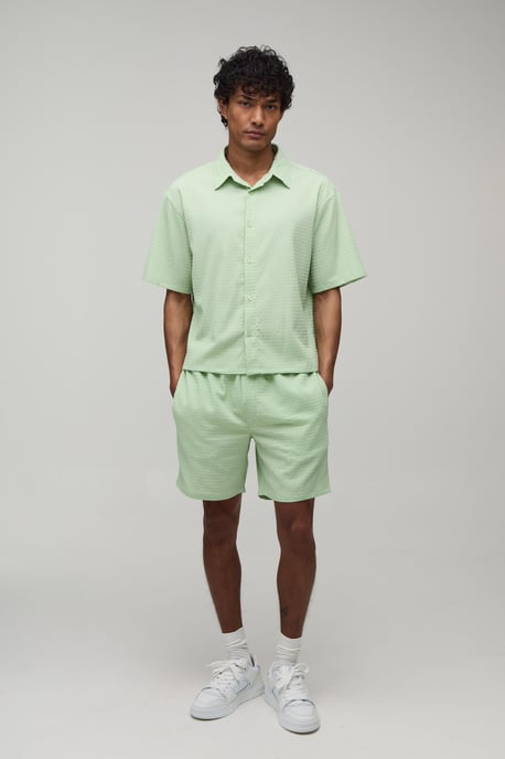 Stripe Seersucker Oversized Boxy Shirt & Relaxed Short Set - Image 4