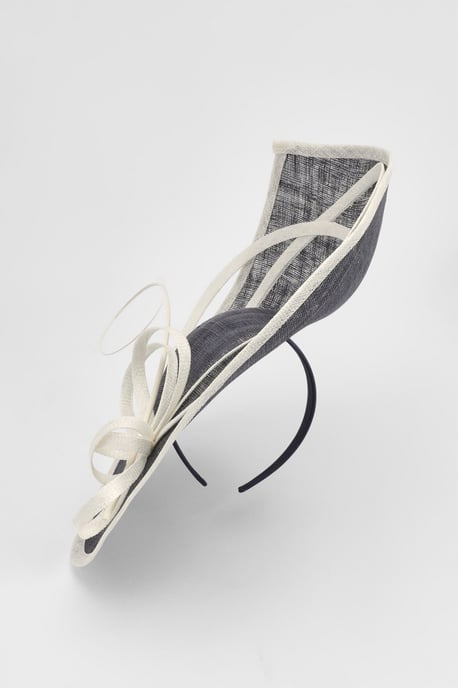 Large Teardrop Quill Detail Fascinator - Image 1
